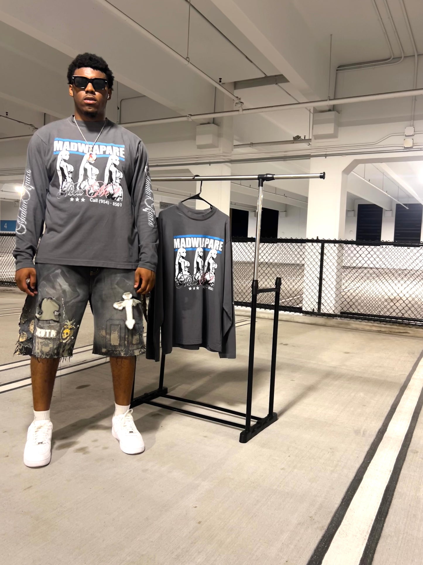 SEE WITHIN LIVE BEYOND LONG SLEEVE HEAVYWEIGHT T-SHIRT